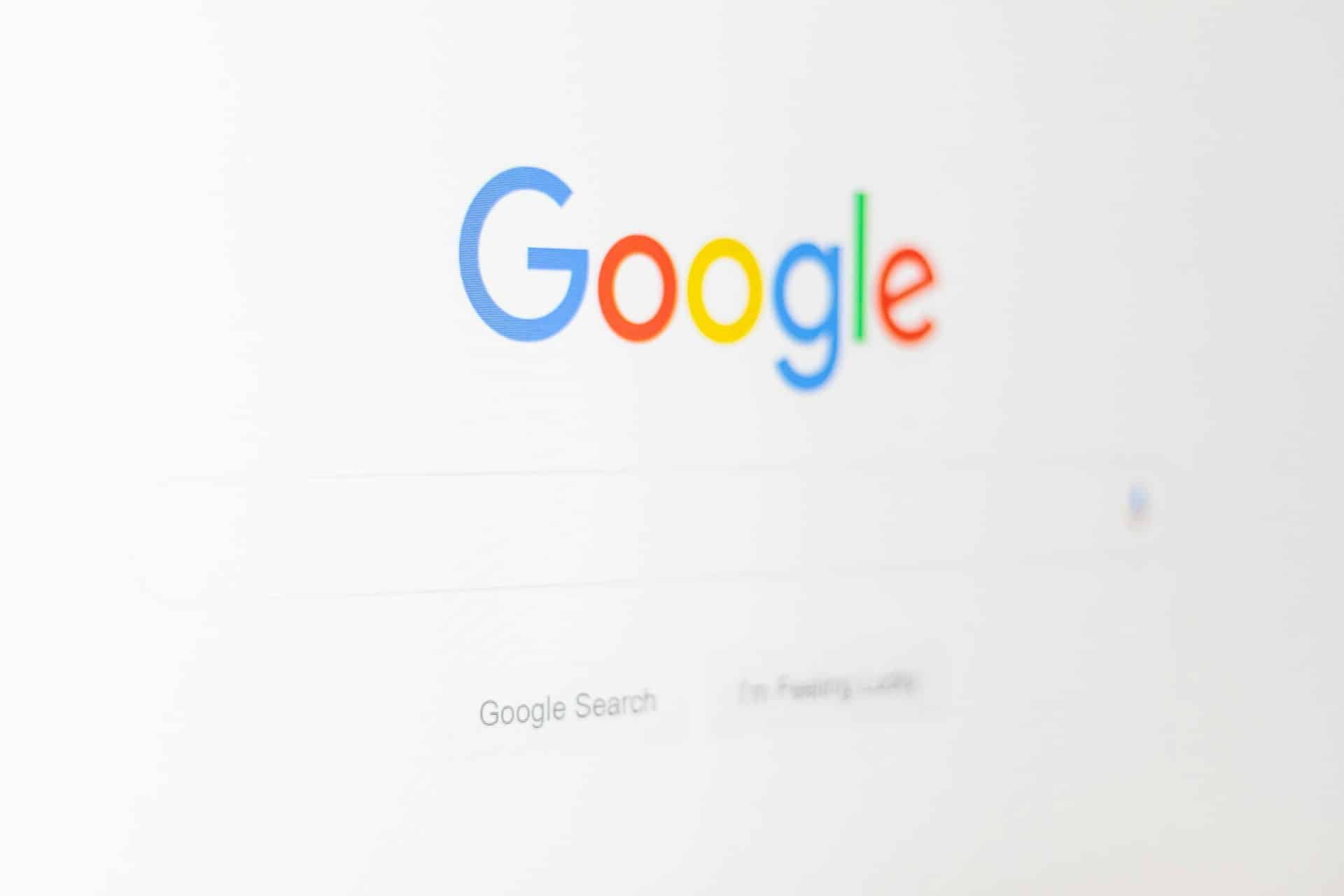 Photo by Christian Wiediger on Unsplash -- seo google