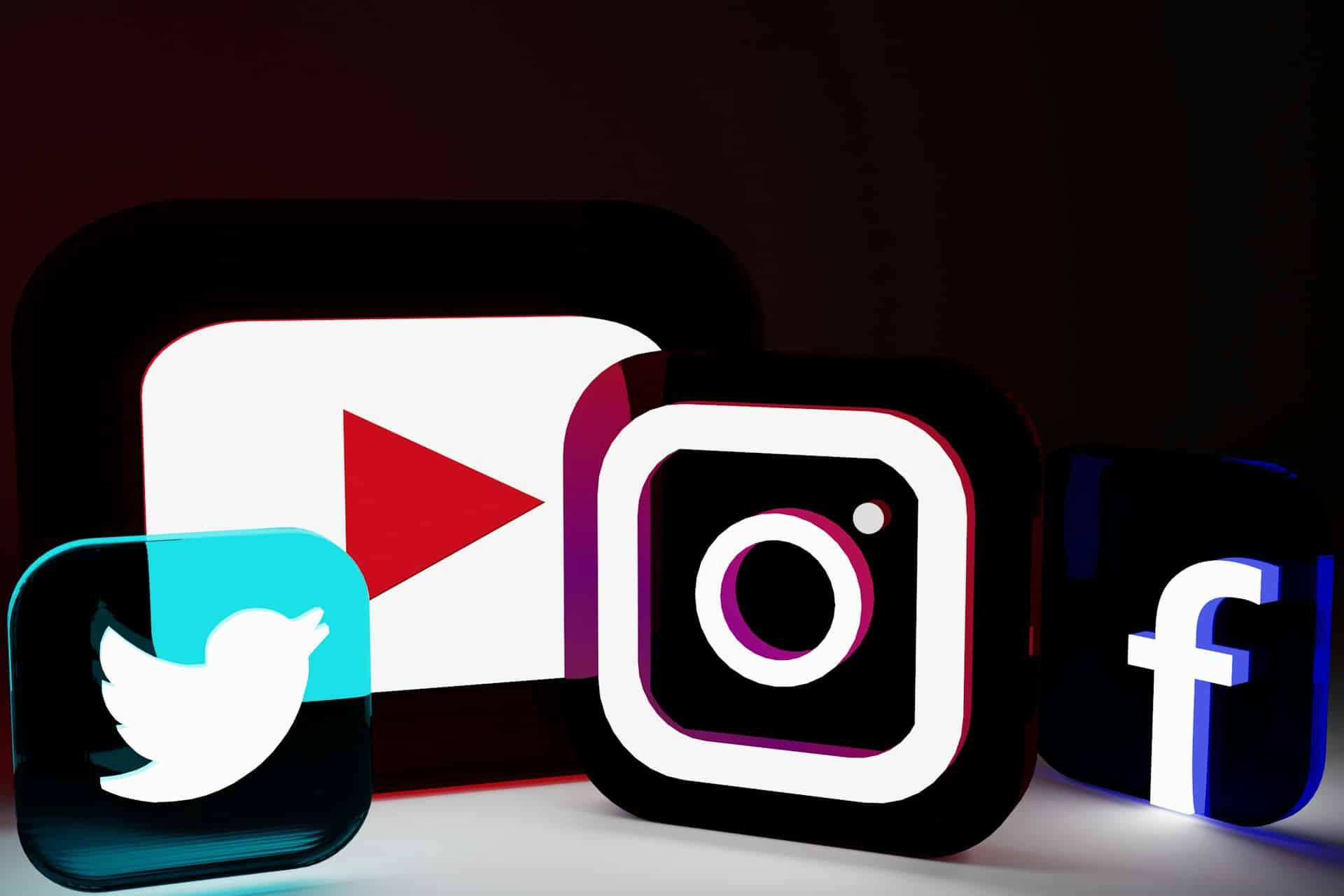 Photo by Aman Pal on Unsplash https://unsplash.com/photos/a-group-of-different-types-of-social-media-logos-15r9RAOy38Q -- marketing