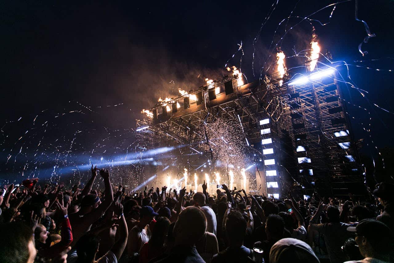 https://www.pexels.com/photo/people-having-a-concert-1190297/ Photo by Wendy Wei on Pexels