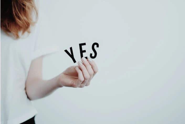 Photo by Vie Studio: https://www.pexels.com/photo/woman-holding-a-yes-sign-4439422/ 