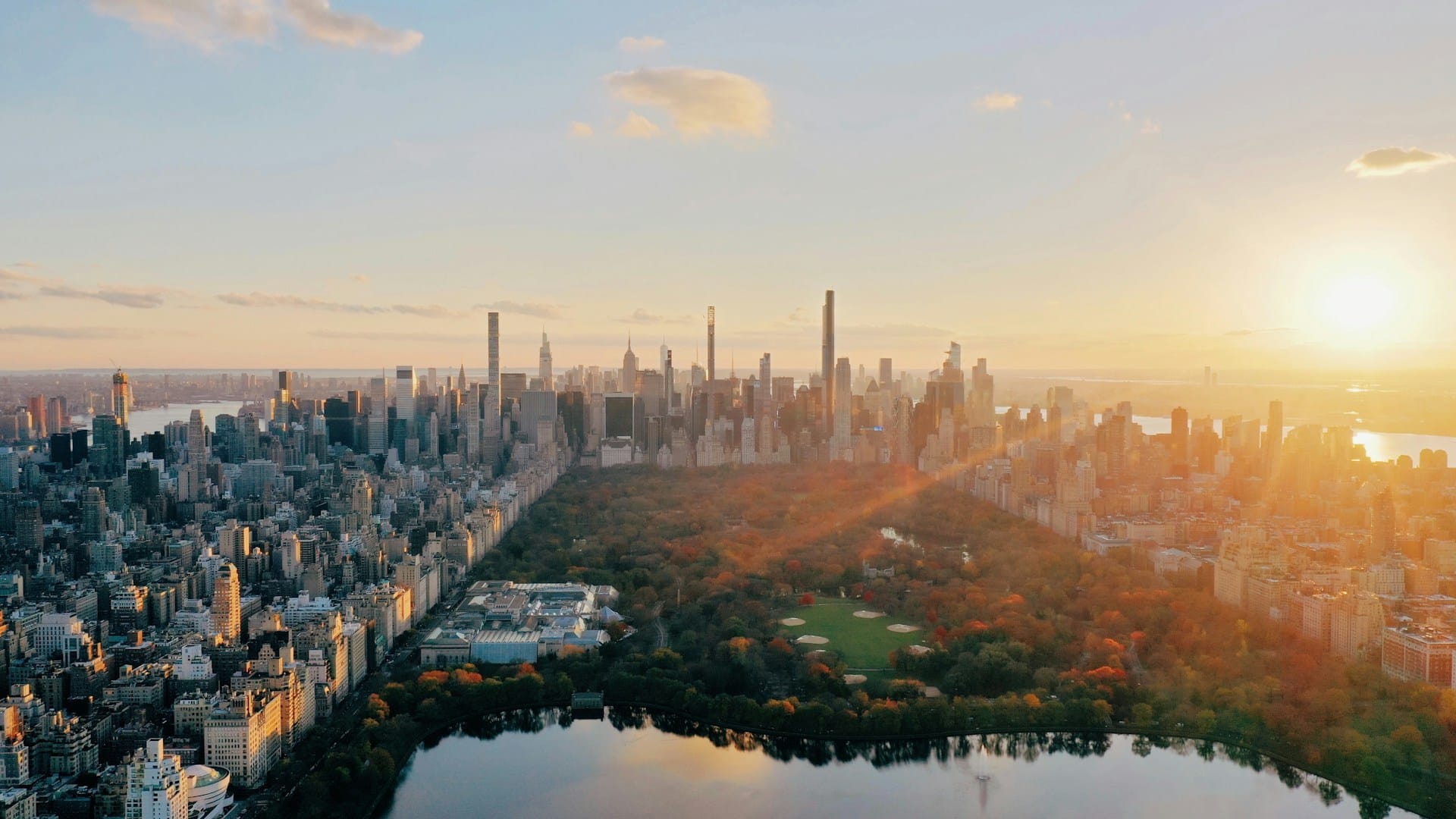 https://unsplash.com/photos/an-aerial-view-of-a-city-with-a-lake-in-the-foreground-_LUU5I_h-Rg Photo by Valentin Wechsler on Unsplash